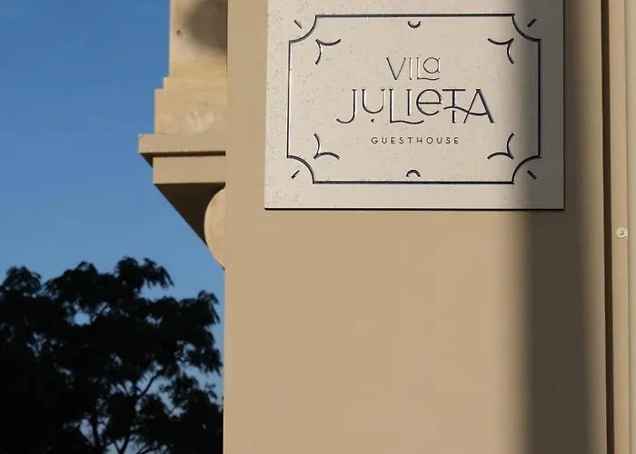 Julieta לינה וארוחת בוקר קוימברה